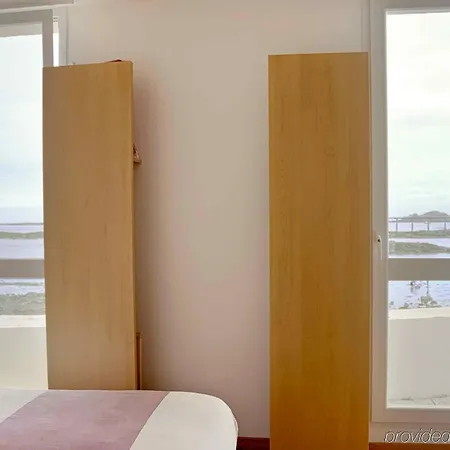 Ibis Otel Roscoff