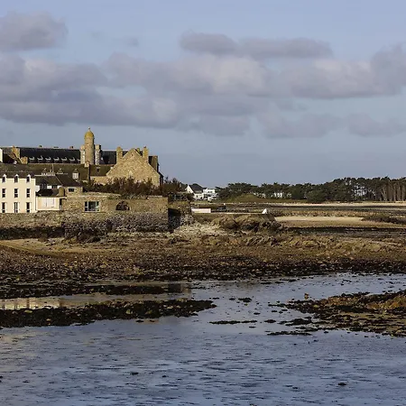 Ibis Otel Roscoff