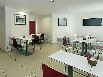 Ibis 3*